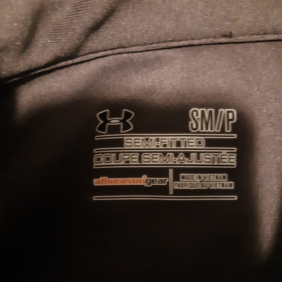 SOLD MENS SMALL UNDER ARMOUR ZIP - Picture 4 of 4